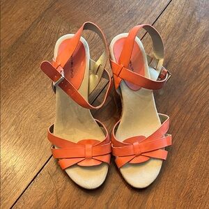 Bandolino Orange Knot Front Wedge Sandals